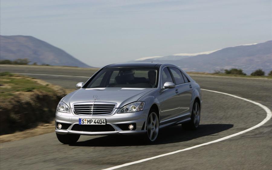  Mercedes-Benz S65 AMG 2009 года  (фото 5 из 21)